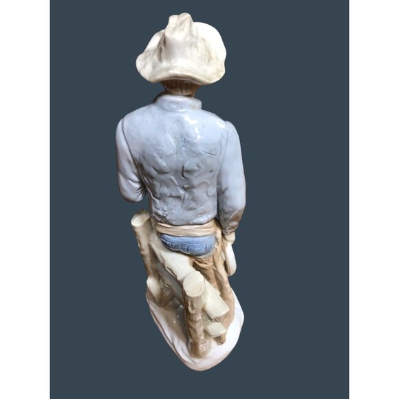 Vintage Cowboy Fine Porcelain Figurine Sculpture Hat Cigar Rope Japan Western De - Picture 7 of 16